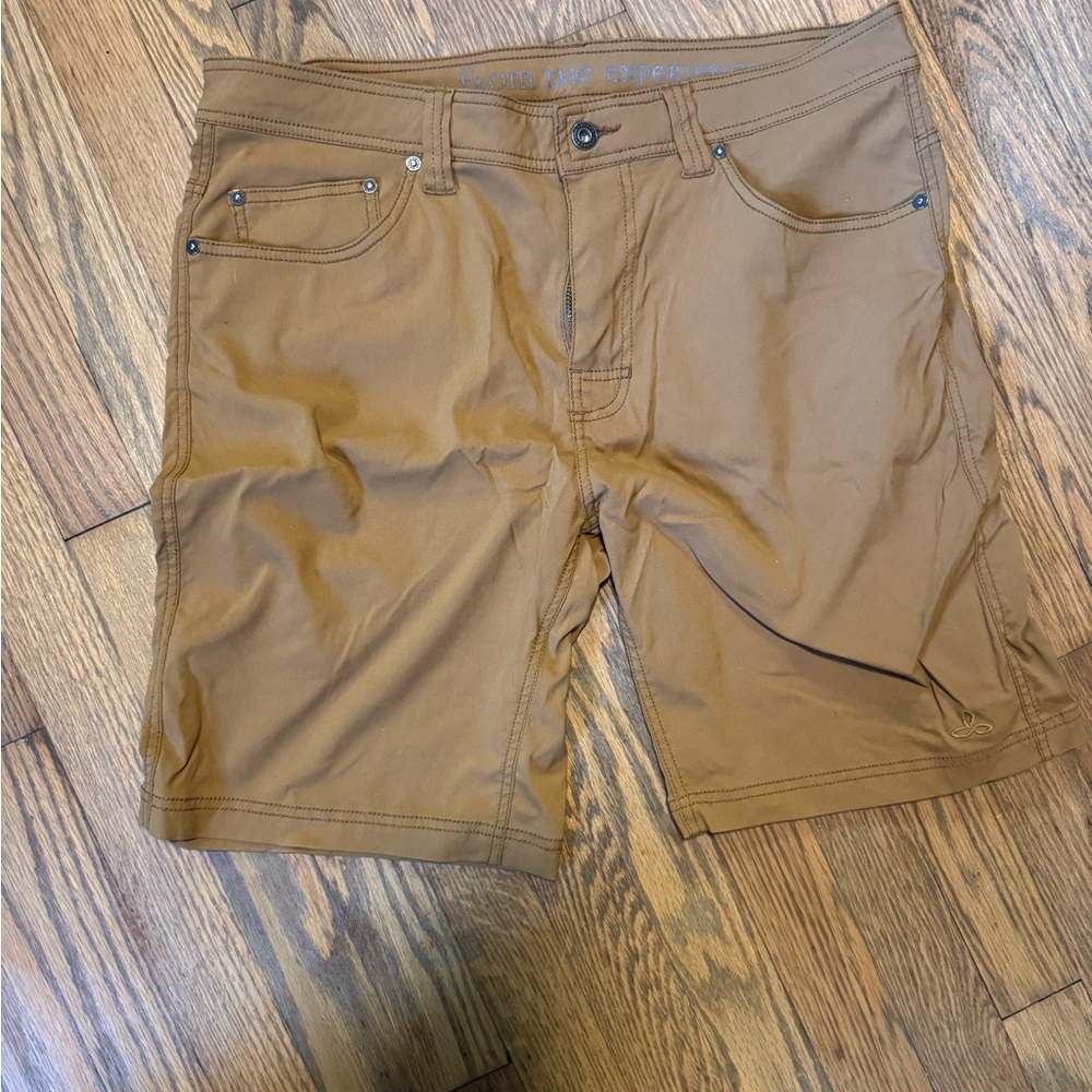 Prana Men's Tan Shorts 9” inseam